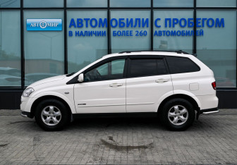 Подержанный автомобиль SsangYong Kyron 2014 года (2 фото)