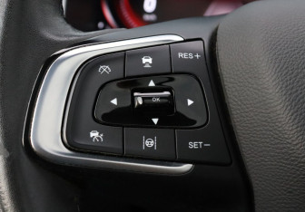 Подержанный автомобиль Chery Tiggo 8 Pro 2023 года (14 фото)