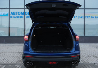 Подержанный автомобиль Geely Coolray 2021 года (19 фото)