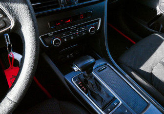 Подержанный автомобиль Kia Optima Sedan 2016 года (9 фото)