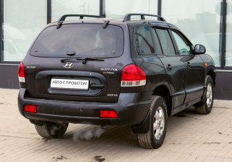Подержанный автомобиль Hyundai Santa Fe 2007 года (5 фото)
