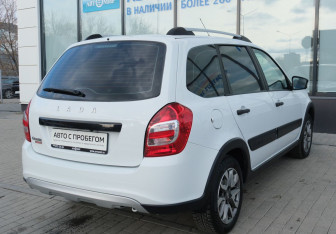 Подержанный автомобиль LADA (ВАЗ) Granta Wagon 2023 года (5 фото)