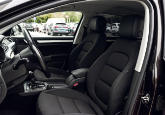 Подержанный автомобиль Skoda Superb Liftback 2013 года (16 фото)