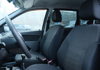 Подержанный автомобиль LADA (ВАЗ) Kalina Wagon 2017 года (17 фото)