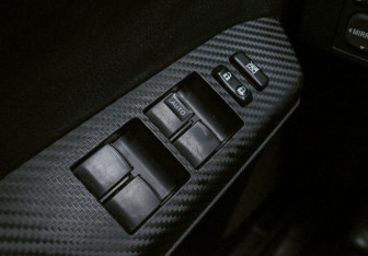 Подержанный автомобиль Toyota RAV4 2014 года (15 фото)