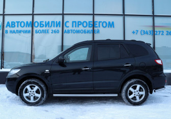 Подержанный автомобиль Hyundai Santa Fe 2006 года (2 фото)