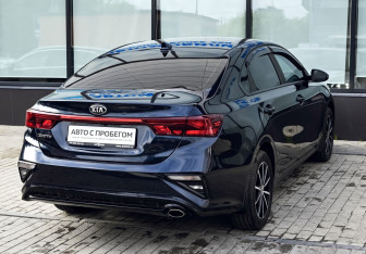 Подержанный автомобиль Kia Cerato Sedan 2021 года (5 фото)