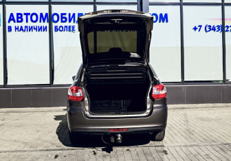 Подержанный автомобиль LADA (ВАЗ) Granta Sedan 2018 года (18 фото)