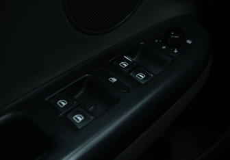 Подержанный автомобиль Volkswagen Golf Plus 2009 года (11 фото)