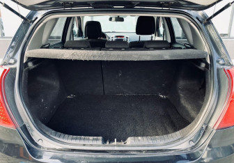 Подержанный автомобиль Kia Ceed Hatchback 2012 года (15 фото)