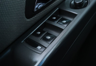 Подержанный автомобиль Chevrolet Cruze Sedan 2010 года (11 фото)