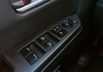 Подержанный автомобиль Honda Pilot 2013 года (13 фото)