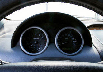Подержанный автомобиль Chevrolet Aveo Hatchback 2005 года (9 фото)