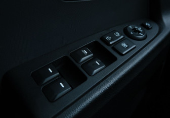 Подержанный автомобиль Kia Sportage 2013 года (11 фото)