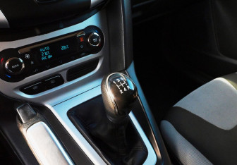 Подержанный автомобиль Ford Focus Hatchback 2011 года (11 фото)