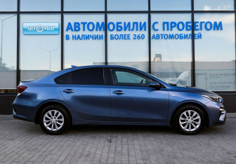 Подержанный автомобиль Kia Cerato Sedan 2018 года (6 фото)