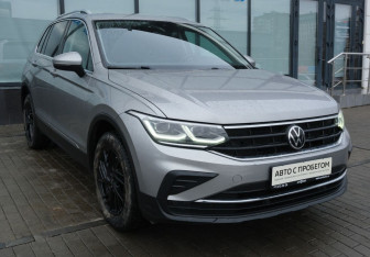 Подержанный автомобиль Volkswagen Tiguan 2021 года (7 фото)