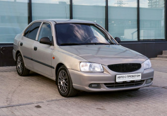 Подержанный автомобиль Hyundai Accent Sedan 2007 года (7 фото)
