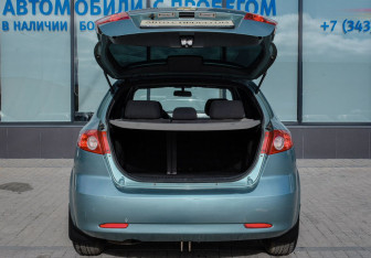 Подержанный автомобиль Chevrolet Lacetti Hatchback 2007 года (17 фото)