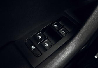 Подержанный автомобиль Skoda Octavia Liftback 2017 года (12 фото)