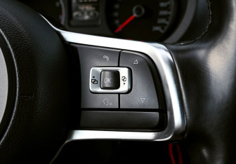 Подержанный автомобиль Volkswagen Polo Sedan 2019 года (13 фото)