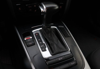 Подержанный автомобиль Audi A4 allroad 2013 года (10 фото)