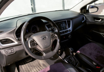 Подержанный автомобиль Hyundai Solaris Sedan 2019 года (15 фото)