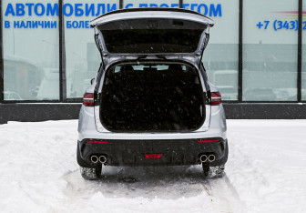 Подержанный автомобиль Geely Coolray 2021 года (20 фото)