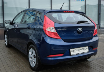 Подержанный автомобиль Hyundai Solaris Hatchback 2016 года (3 фото)