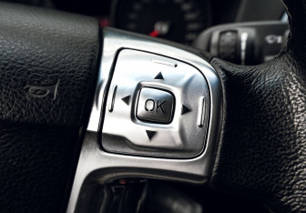 Подержанный автомобиль Ford Mondeo Sedan 2012 года (13 фото)