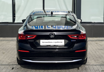 Подержанный автомобиль Honda Insight Sedan 2018 года (4 фото)
