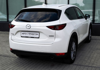 Подержанный автомобиль Mazda CX-5 2020 года (5 фото)