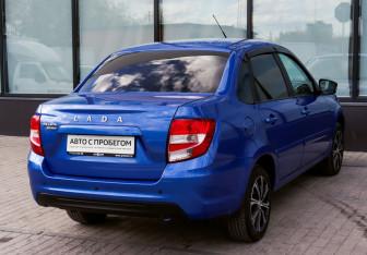 Подержанный автомобиль LADA (ВАЗ) Granta Liftback 2020 года (5 фото)