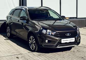 Подержанный автомобиль LADA (ВАЗ) Vesta Wagon 2019 года (7 фото)