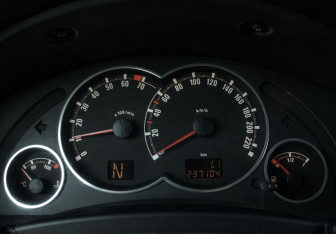 Подержанный автомобиль Opel Meriva 2008 года (15 фото)