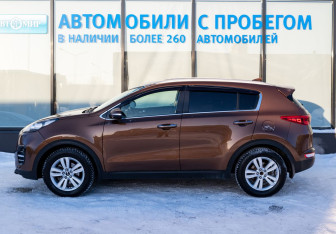 Подержанный автомобиль Kia Sportage 2017 года (2 фото)