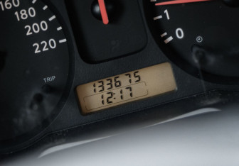 Подержанный автомобиль Nissan Note 2008 года (15 фото)