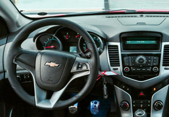 Подержанный автомобиль Chevrolet Cruze Sedan 2009 года (11 фото)
