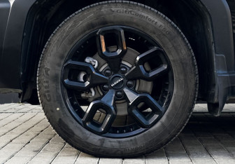Подержанный автомобиль Haval H3 2024 года (24 фото)