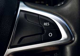Подержанный автомобиль Renault Duster 2019 года (13 фото)