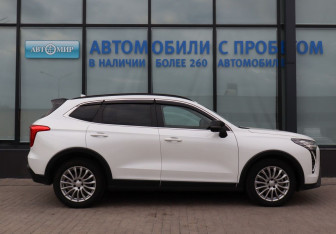Подержанный автомобиль Haval Jolion 2024 года (6 фото)
