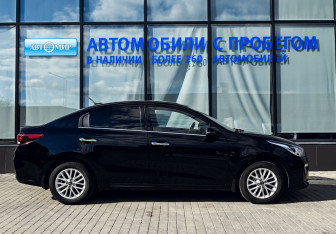 Подержанный автомобиль Kia Rio Sedan 2020 года (6 фото)