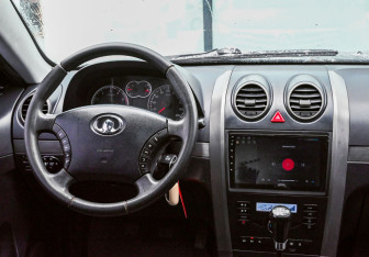 Подержанный автомобиль Great Wall Hover H3 2012 года (18 фото)