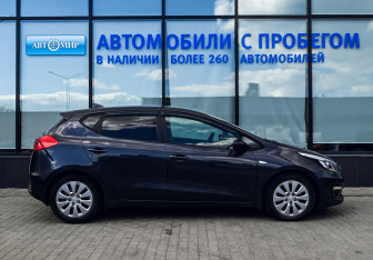 Подержанный автомобиль Kia Ceed Hatchback 2018 года (6 фото)
