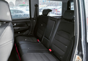 Подержанный автомобиль УАЗ Patriot 2021 года (19 фото)