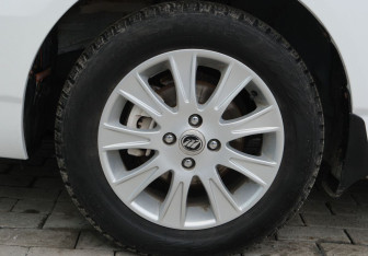 Подержанный автомобиль Lifan Solano 2013 года (19 фото)