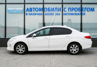 Подержанный автомобиль Peugeot 408 2013 года (2 фото)