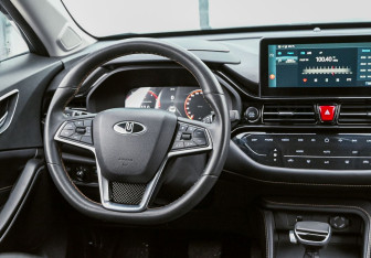 Подержанный автомобиль Москвич 3 2024 года (11 фото)