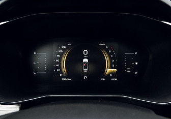 Подержанный автомобиль Geely Atlas Pro 2023 года (9 фото)