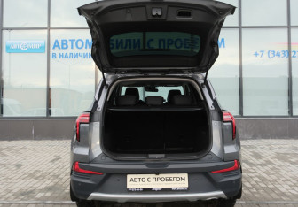 Подержанный автомобиль Москвич 3 2024 года (22 фото)